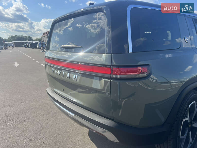 Універсал Rivian R1S 2023 в Києві