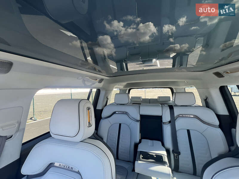 Універсал Rivian R1S 2023 в Києві