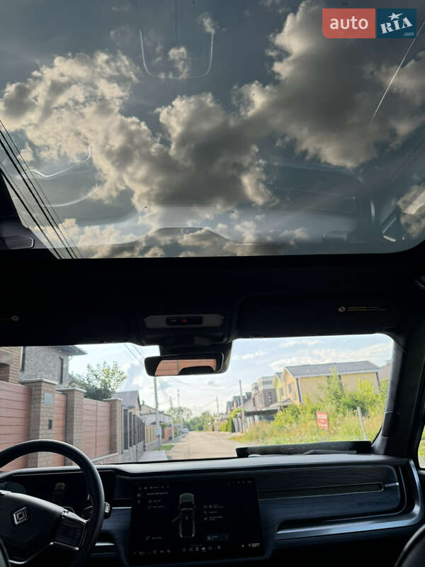 Внедорожник / Кроссовер Rivian R1S 2022 в Виннице фото 8 Внедорожник / Кроссовер Rivian R1S 2022 в Виннице