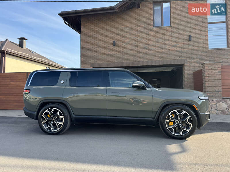 Внедорожник / Кроссовер Rivian R1S 2022 в Виннице фото 4 Внедорожник / Кроссовер Rivian R1S 2022 в Виннице