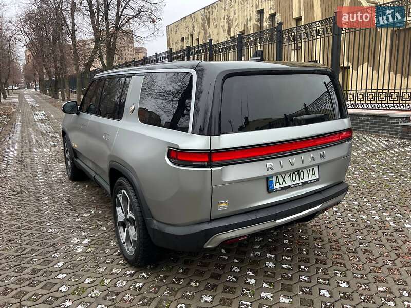 Позашляховик / Кросовер Rivian R1S 2023 в Харкові