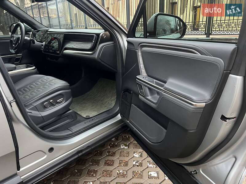 Позашляховик / Кросовер Rivian R1S 2023 в Харкові