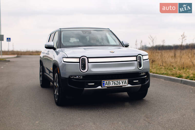 Внедорожник / Кроссовер Rivian R1S 2024 в Киеве