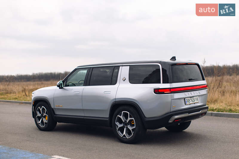 Внедорожник / Кроссовер Rivian R1S 2024 в Киеве