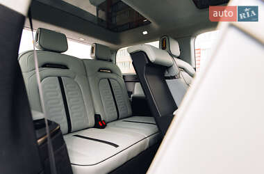 Внедорожник / Кроссовер Rivian R1S 2024 в 