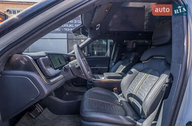 Позашляховик / Кросовер Rivian R1S 2023 в 