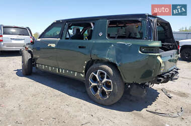Внедорожник / Кроссовер Rivian R1S 2023 в 
