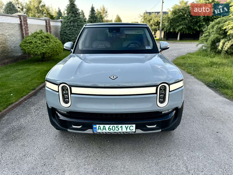 Позашляховик / Кросовер Rivian R1S 2023 в Києві