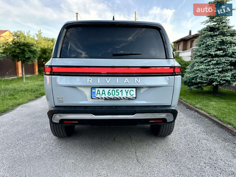 Позашляховик / Кросовер Rivian R1S 2023 в Києві