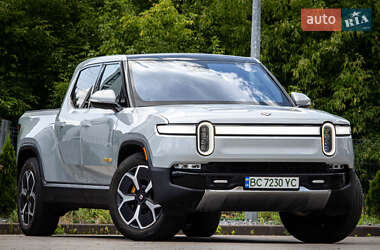 Пікап Rivian R1S 2022 в 