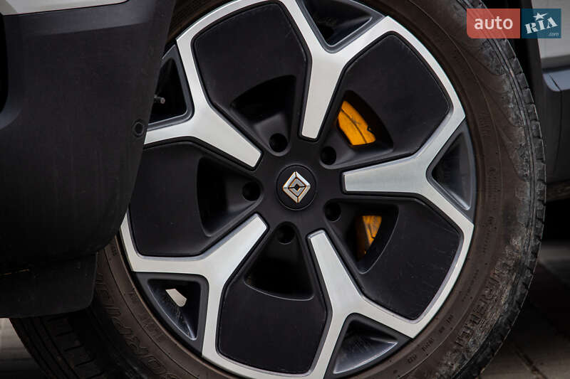 Пикап Rivian R1S 2022 в Львове