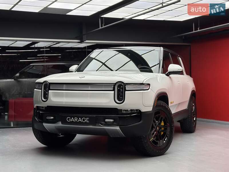 Внедорожник / Кроссовер Rivian R1S 2022 в 