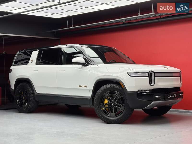 Внедорожник / Кроссовер Rivian R1S 2022 в Киеве