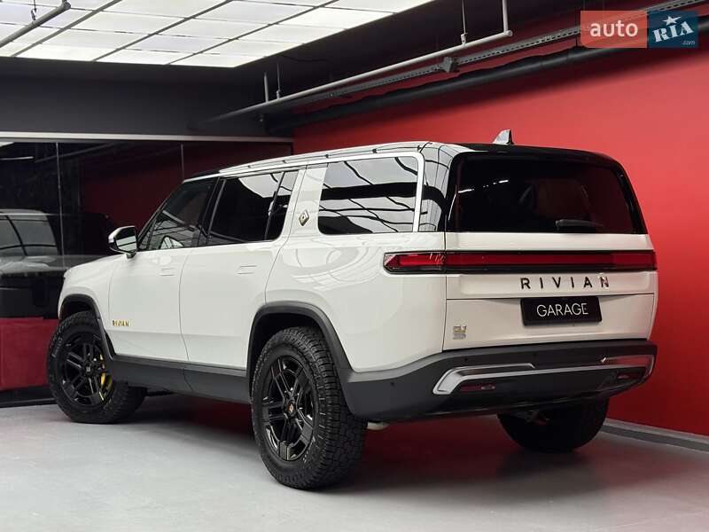 Внедорожник / Кроссовер Rivian R1S 2022 в Киеве