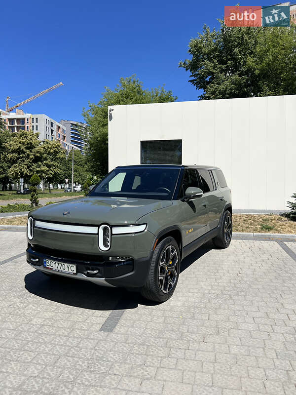 Позашляховик / Кросовер Rivian R1S 2022 в Львові