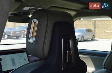 Позашляховик / Кросовер Rivian R1S 2023 в 