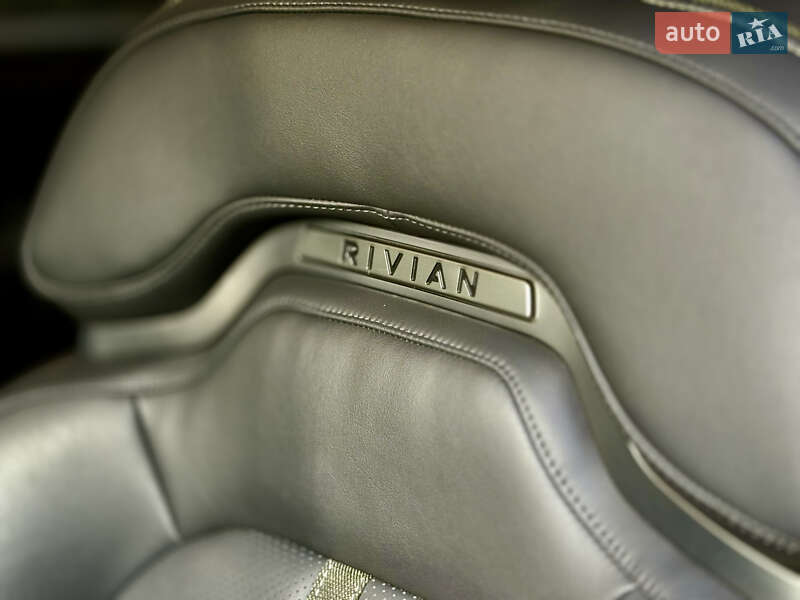 Позашляховик / Кросовер Rivian R1S 2023 в Харкові