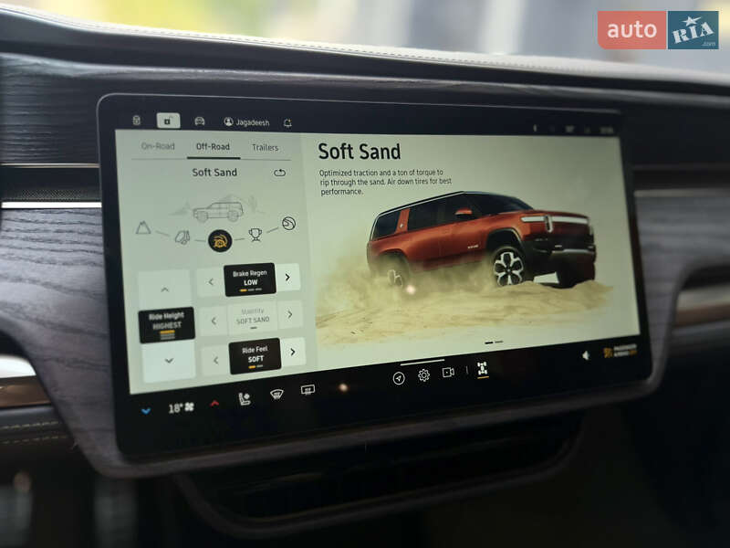 Позашляховик / Кросовер Rivian R1S 2023 в Харкові