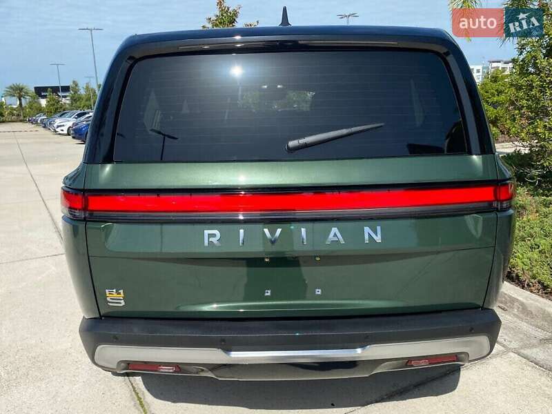 Позашляховик / Кросовер Rivian R1S 2023 в Львові