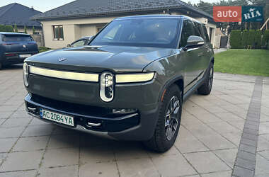 Внедорожник / Кроссовер Rivian R1S 2023 в 