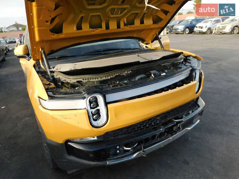 Позашляховик / Кросовер Rivian R1S 2023 в Києві