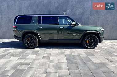 Внедорожник / Кроссовер Rivian R1S 2023 в Киеве