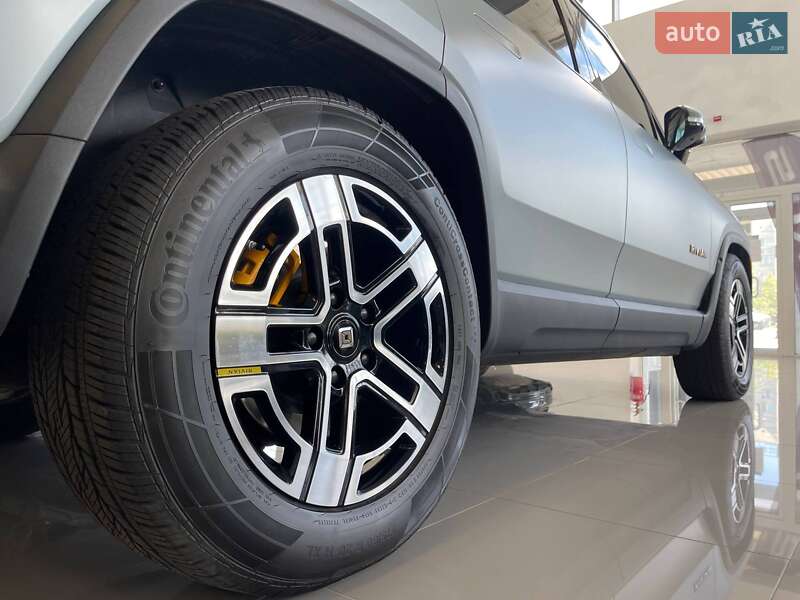 Внедорожник / Кроссовер Rivian R1S 2023 в Киеве фото 7 Внедорожник / Кроссовер Rivian R1S 2023 в Киеве