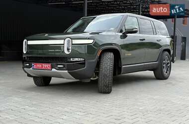 Позашляховик / Кросовер Rivian R1S 2023 в 