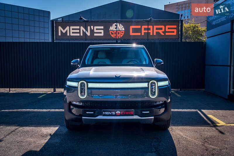 Позашляховик / Кросовер Rivian R1S 2023 в Києві