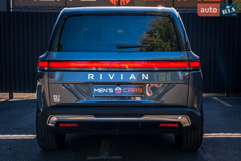 Позашляховик / Кросовер Rivian R1S 2023 в Києві