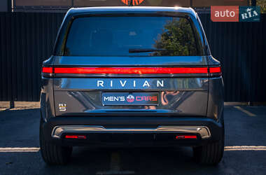 Позашляховик / Кросовер Rivian R1S 2023 в 