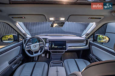 Позашляховик / Кросовер Rivian R1S 2023 в 