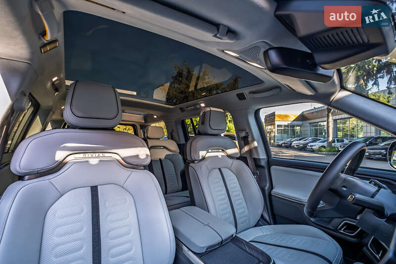 Позашляховик / Кросовер Rivian R1S 2023 в Києві