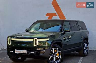 Позашляховик / Кросовер Rivian R1S 2023 в 