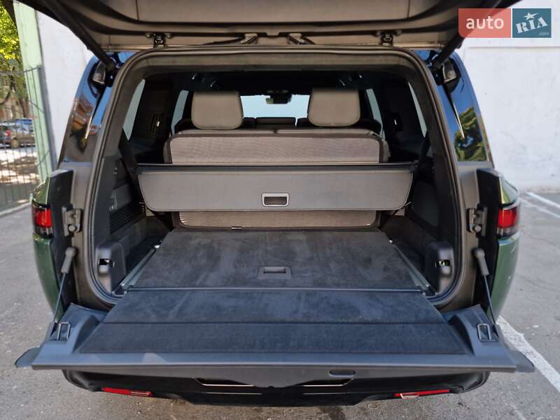 Внедорожник / Кроссовер Rivian R1S 2023 в Одессе