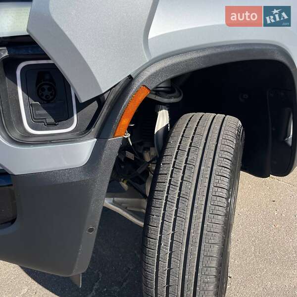 Позашляховик / Кросовер Rivian R1S 2023 в Києві фото 18 Позашляховик / Кросовер Rivian R1S 2023 в Києві