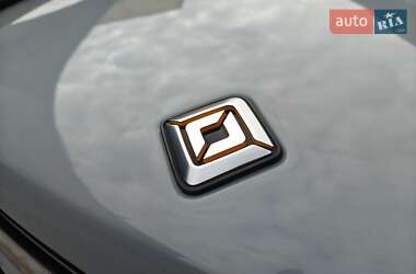 Позашляховик / Кросовер Rivian R1S 2023 в 