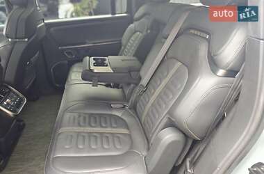 Позашляховик / Кросовер Rivian R1S 2023 в 