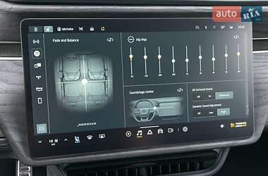 Внедорожник / Кроссовер Rivian R1S 2022 в 