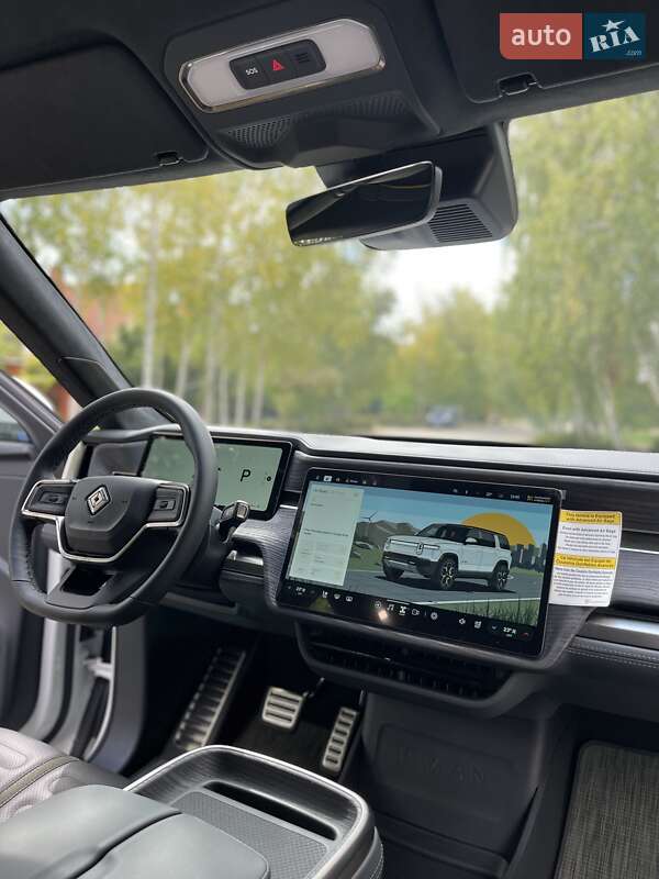Позашляховик / Кросовер Rivian R1S 2025 в Одесі