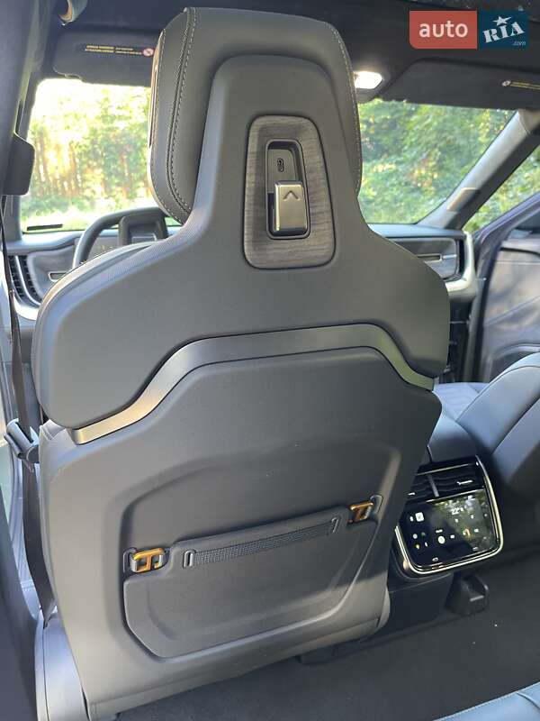 Позашляховик / Кросовер Rivian R1S 2022 в Рівному
