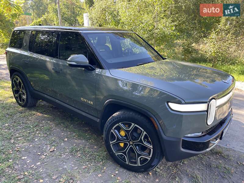 Позашляховик / Кросовер Rivian R1S 2022 в Рівному