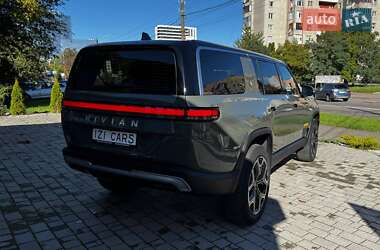 Позашляховик / Кросовер Rivian R1S 2022 в 