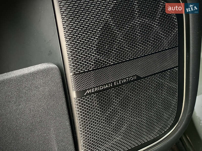 Позашляховик / Кросовер Rivian R1S 2022 в Києві фото 22 Позашляховик / Кросовер Rivian R1S 2022 в Києві