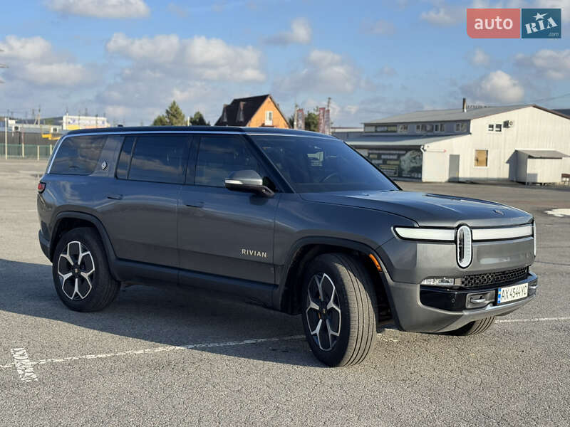 Позашляховик / Кросовер Rivian R1S 2023 в Харкові фото 9 Позашляховик / Кросовер Rivian R1S 2023 в Харкові