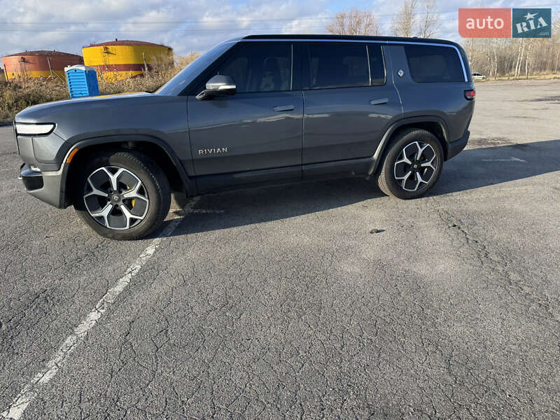 Позашляховик / Кросовер Rivian R1S 2023 в Харкові фото 16 Позашляховик / Кросовер Rivian R1S 2023 в Харкові