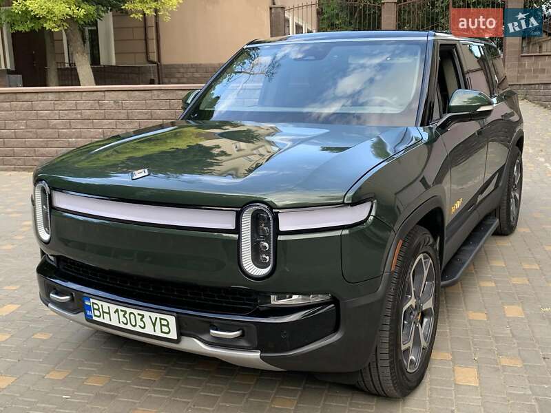 Внедорожник / Кроссовер Rivian R1S 2023 в Одессе фото 9 Внедорожник / Кроссовер Rivian R1S 2023 в Одессе