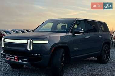 Позашляховик / Кросовер Rivian R1S 2023 в Львові