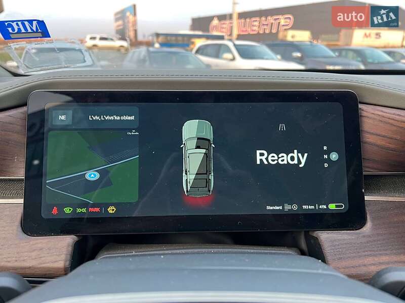 Позашляховик / Кросовер Rivian R1S 2023 в Львові