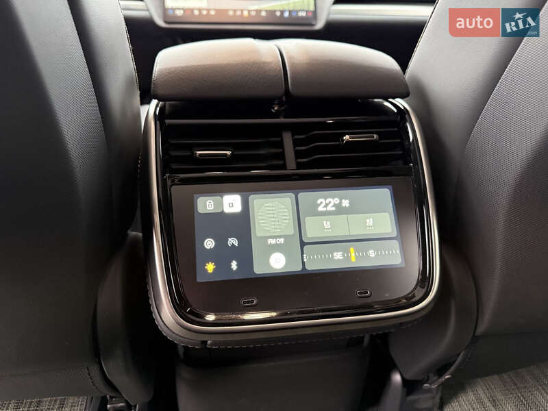 Внедорожник / Кроссовер Rivian R1S 2023 в Хмельницком